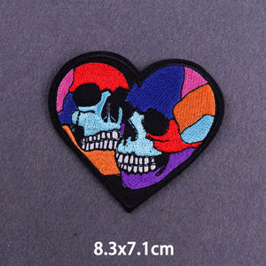 Red Heart Punk Skull Embroidered Patches For Clothing Thermoadhesive Patches Hippie Rock Iron On Patches On Clothes Skeleton DIY