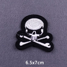 Load image into Gallery viewer, Red Heart Punk Skull Embroidered Patches For Clothing Thermoadhesive Patches Hippie Rock Iron On Patches On Clothes Skeleton DIY