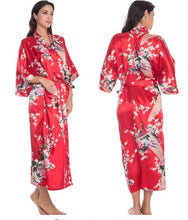 Load image into Gallery viewer, Beautiful Silk Kimono Robe